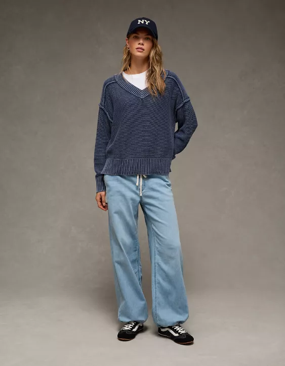 AE Long Weekend V-Neck Sweater - Image 5