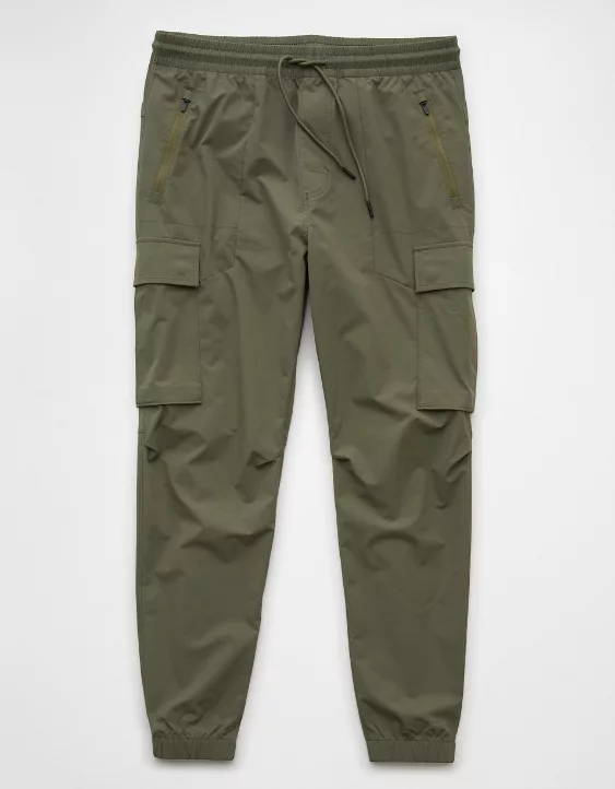 AE 24/7 Tech Cargo Jogger - Image 3