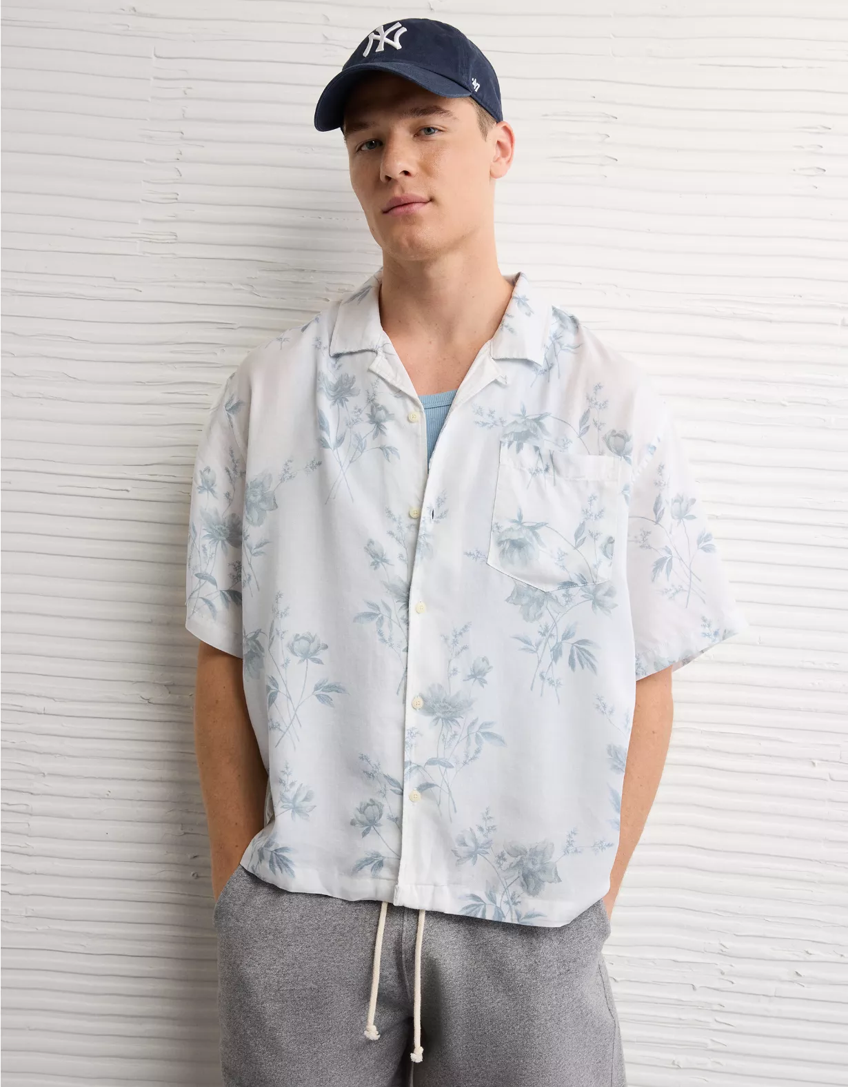 AE Poolside Floral Button-Up Shirt