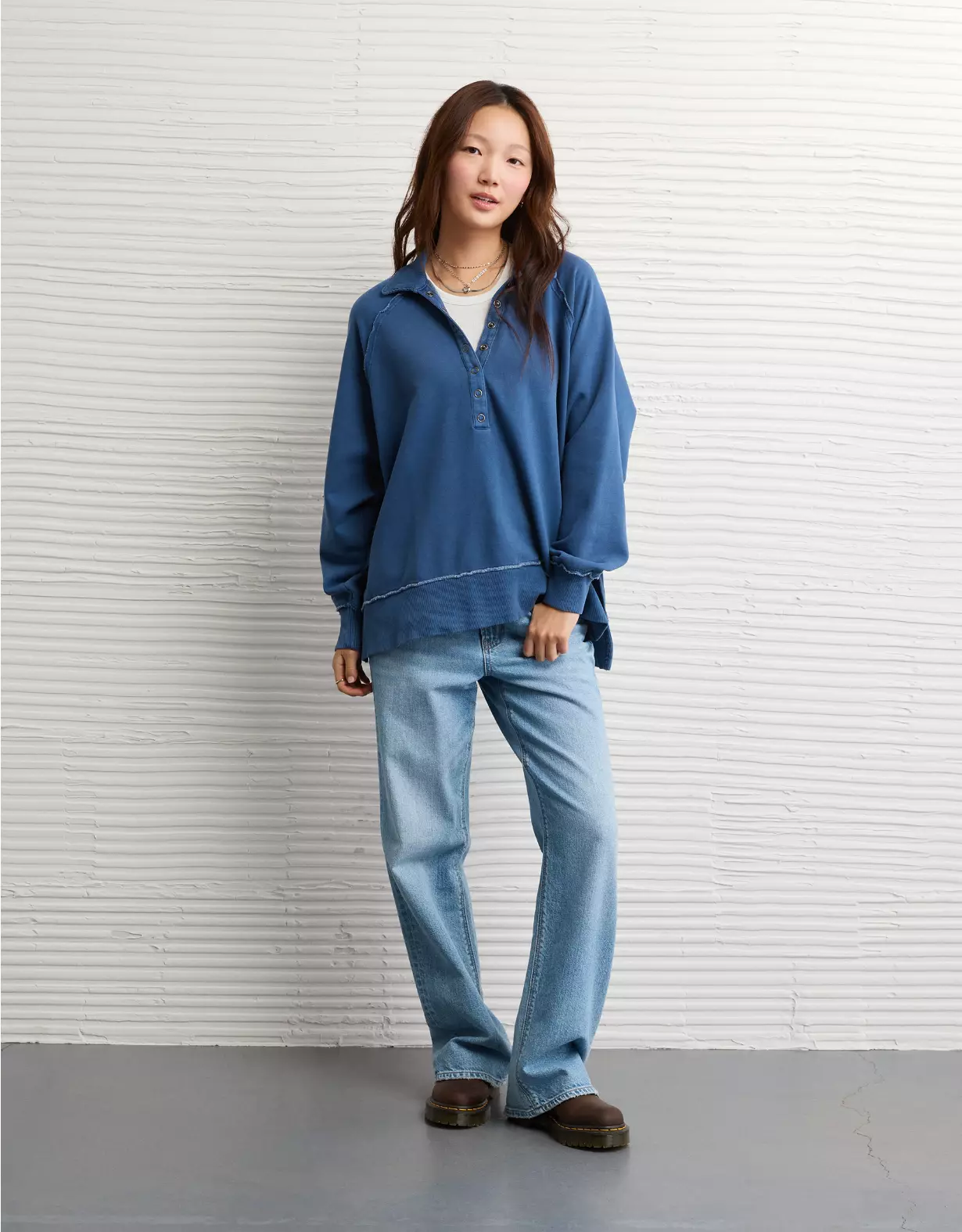 AE Big Hug Henley Sweatshirt