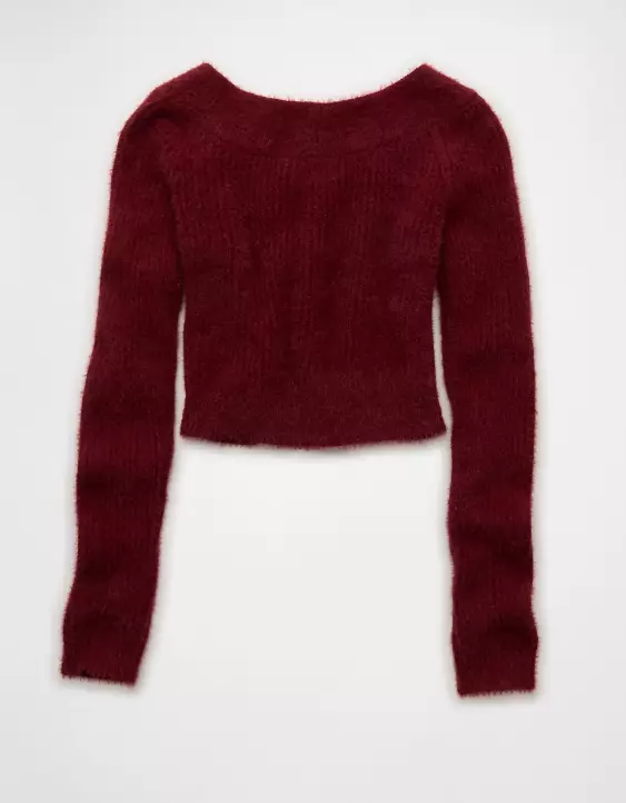 AE V-Neck Sweater - Image 4
