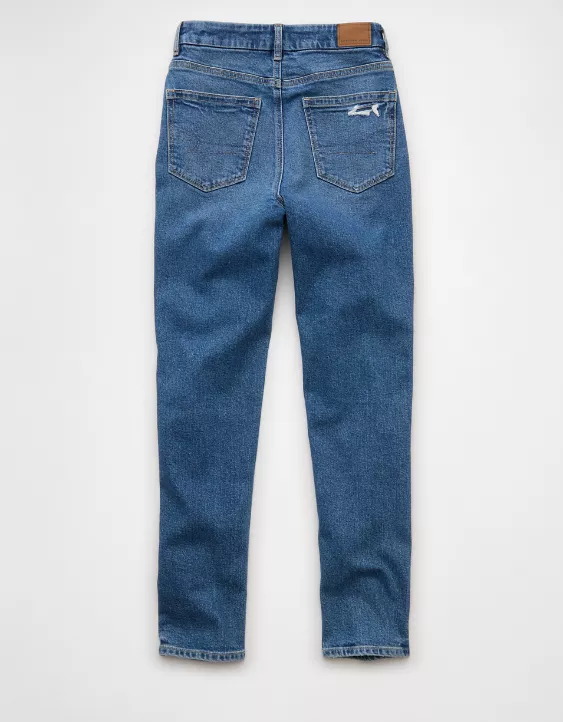 AE Strigid Curvy Ripped Mom Jean - Image 4