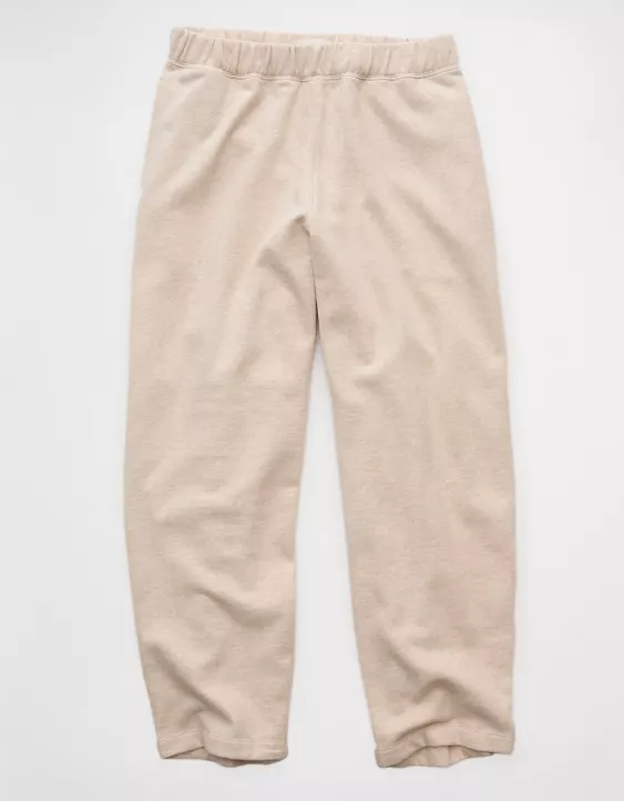 AE Everyday Luxe Barrel Sweatpant - Image 3