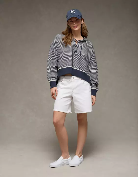 AE Big Hug Lace-Up Hoodie - Image 5