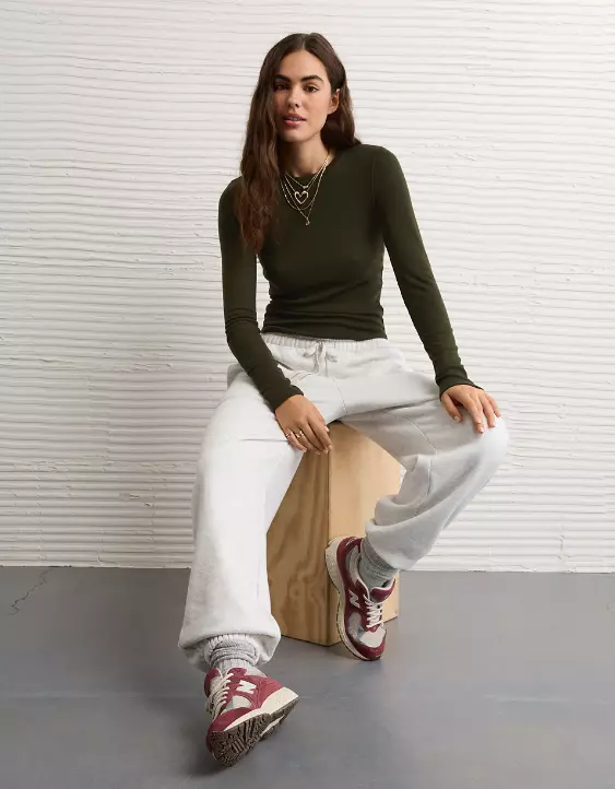 AE Long Sleeve Cozy Crew Neck T-Shirt - Image 6