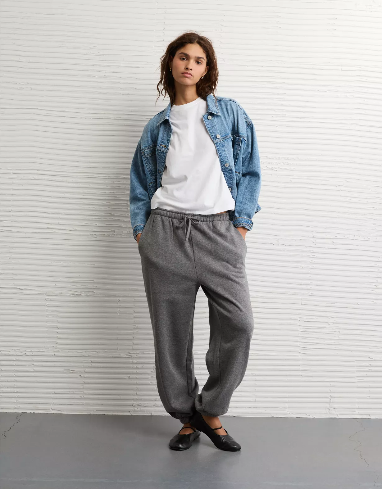 AE Everyday Luxe Sweatpant