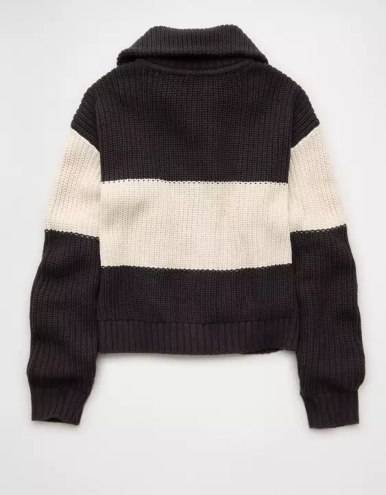 AE Half-Zip Pullover Sweater - Image 5