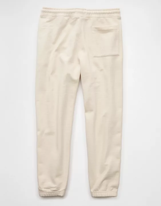 AE Laidback Luxe Heavyweight Sweatpant - Image 4